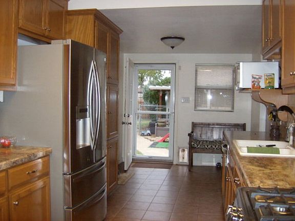2nd image of 1000 W 23rd St