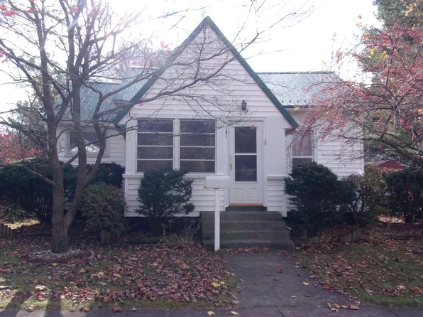 121 W Grant St, Bronson, MI 49028