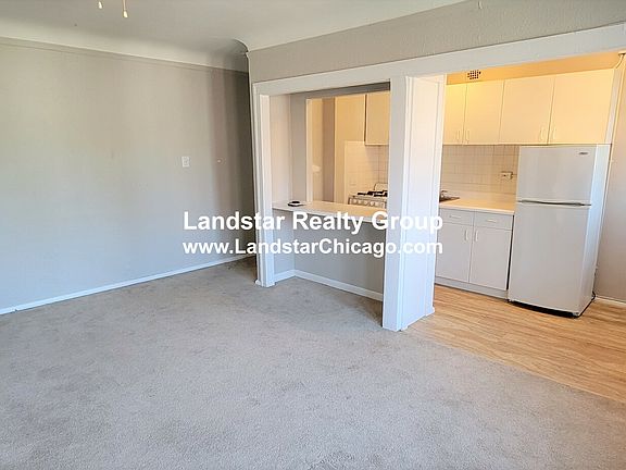 2nd image of 1809 N Lincoln Park W APT C2