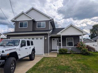 52 Elm St, Bradford, PA 16701