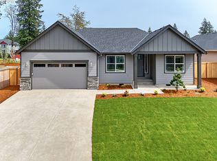 1620 NE Heaven St, Estacada, OR 97023