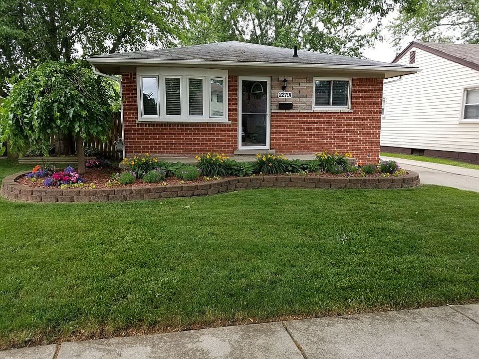 1st image of 22701 Raymond St