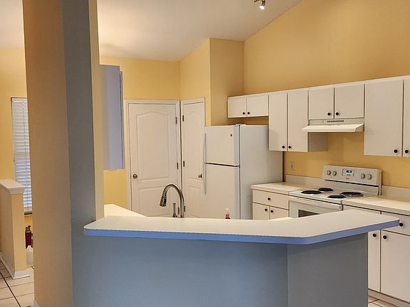 5th image of 4618 Tucson Ct
