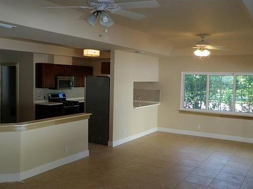 2nd image of 480 NW 78th Avenue