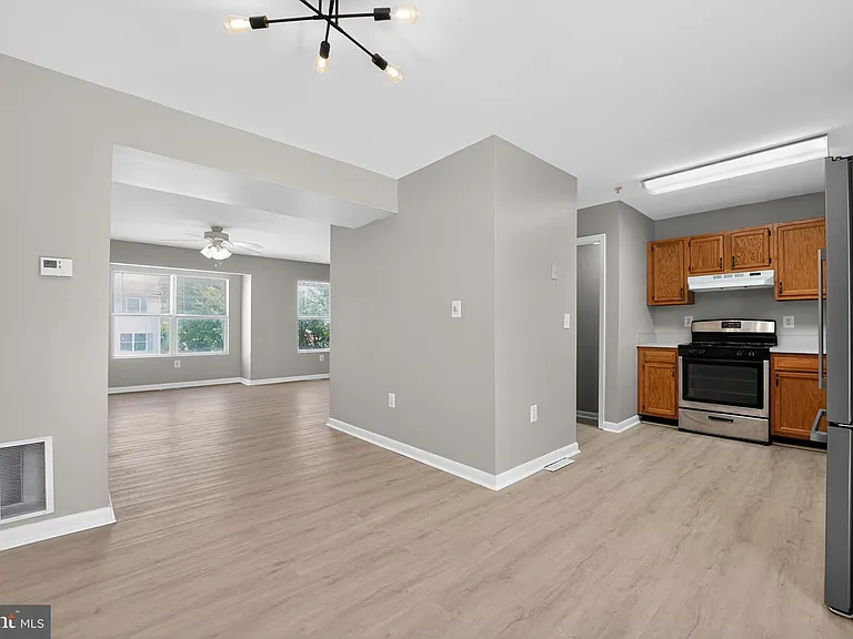 4630 Warren Tree Way — Photo 13