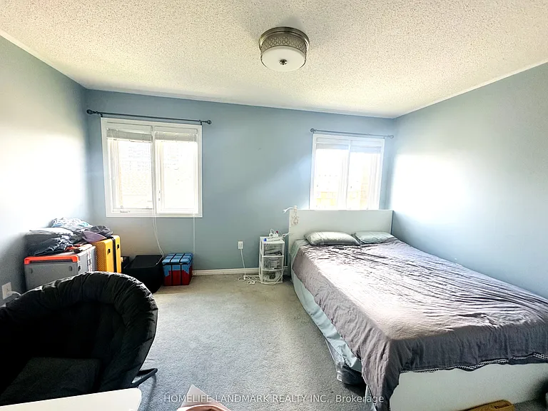 52 Beresford Dr — Photo 10