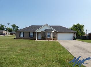 8001 Minehead Dr, Smyrna, TN 37167