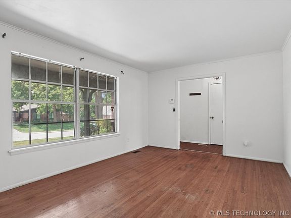 4th image of 6830 E 58th St