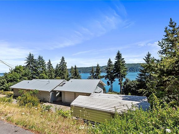 3rd image of 71 NE Alta Vista Dr