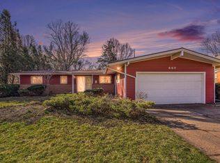 660 Russwood St NE, Grand Rapids, MI 49505