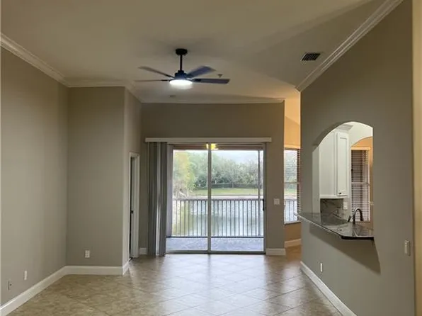 13205 Silver Thorn Loop #105, NORTH FORT MYERS, FL 33903