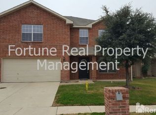 5716 Moon Flower Ct, Fort Worth, TX 76244