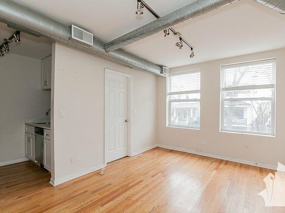 5th image of 2512 W Leland Ave Unit 1