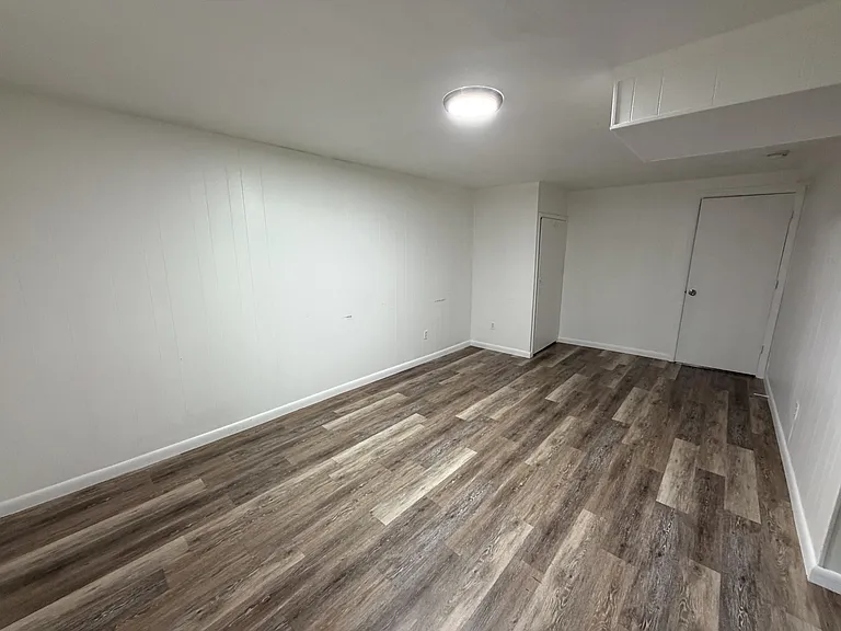 5385 S Crocker St — Photo 11