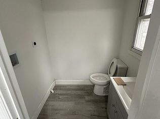 11 E Ruddle St, Coaldale, PA 18218