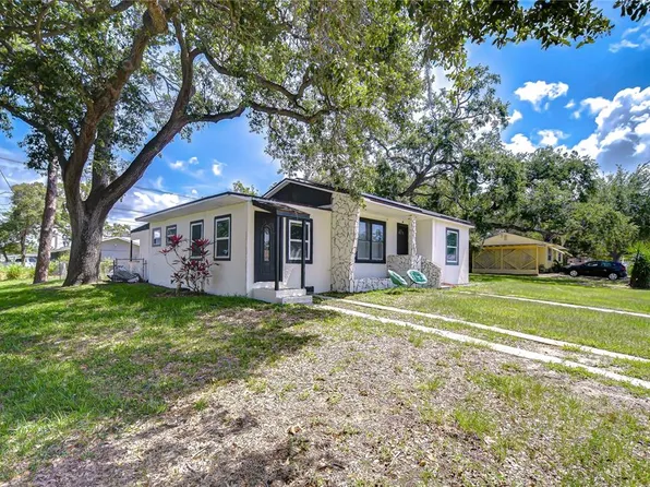 5325 8th Ave S, Gulfport, FL 33707