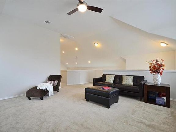 3rd image of 10020 Milla Cir #18