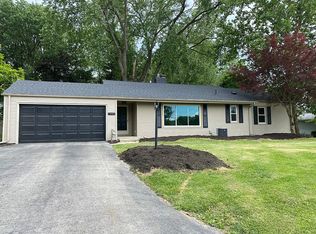 5866 San Reno Dr, Sylvania, OH 43560
