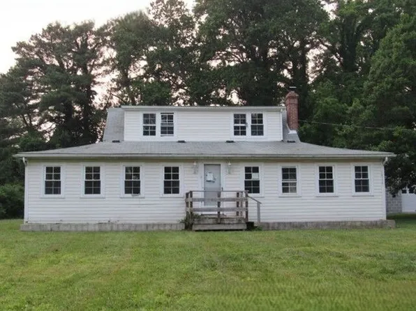 14739 Macarthur Dr, Scotland, MD 20687