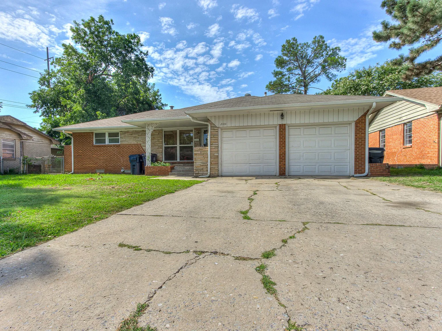 3 bed, 1006 sqft, $1,295 — Photo 3