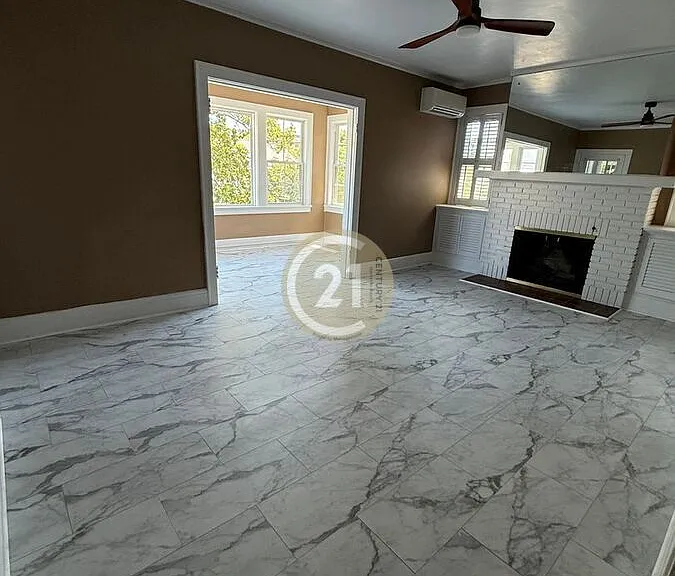 751 Shirley Ave #2 — Photo 8