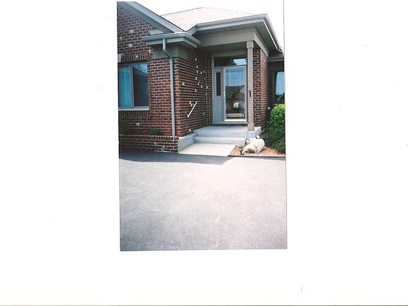 4th image of 20541 Lennon Ct