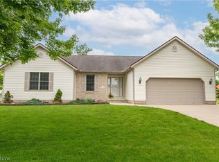 11163 Newbury Ave NW, Uniontown, OH 44685