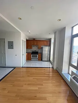 Rented by Houses of New York Realty LLC | media 27