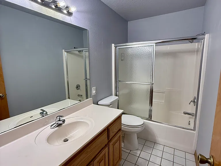 510 College Pl — Photo 33