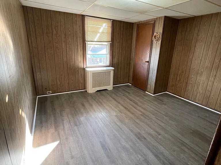 3358 Englewood St — Photo 7