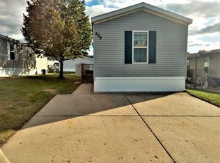 436 Tanglewood Dr #75, Middleville, MI 49333