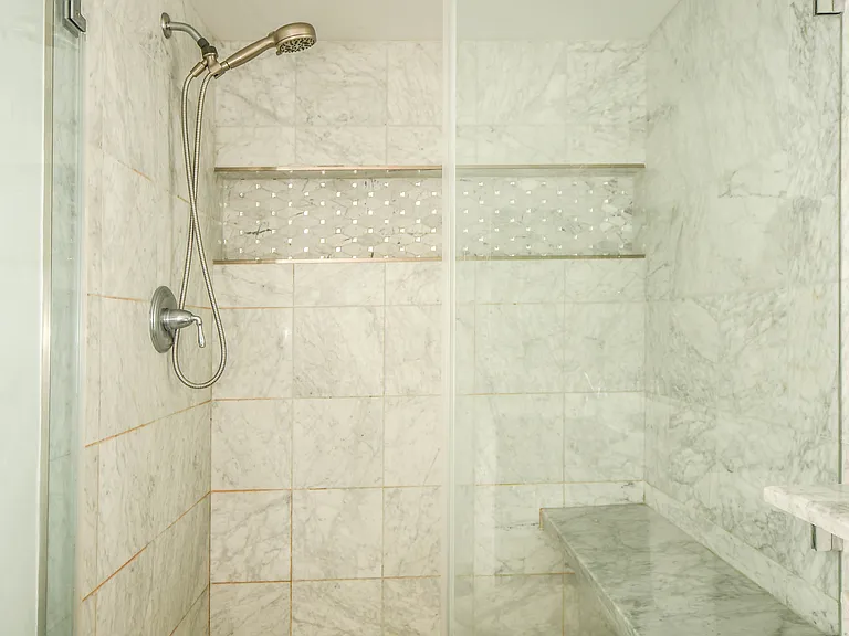 1225 13th St NW #310 — Photo 19
