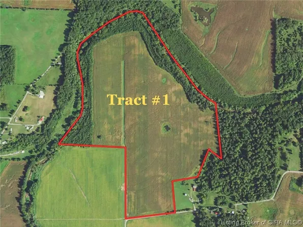  W Fredericksburg Road, Fredericksburg, IN 47120