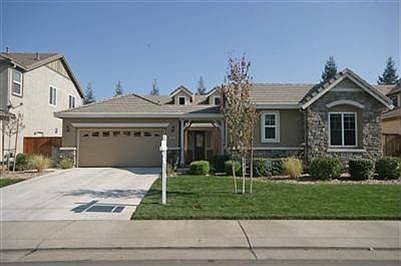2nd image of 455 Westlake Dr