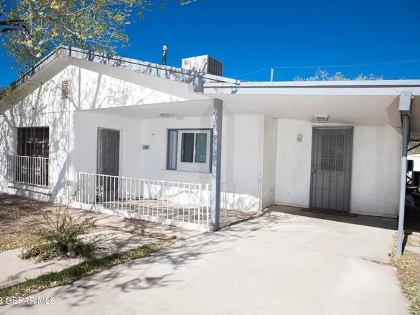 9935 Flaca Ln, Socorro, TX 79927