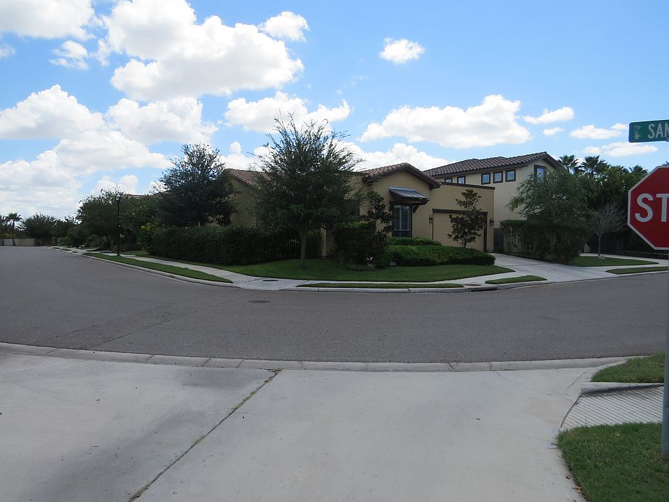 Corner lot