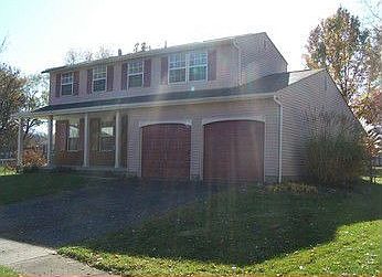 1st image of 99 Lakeland Pl