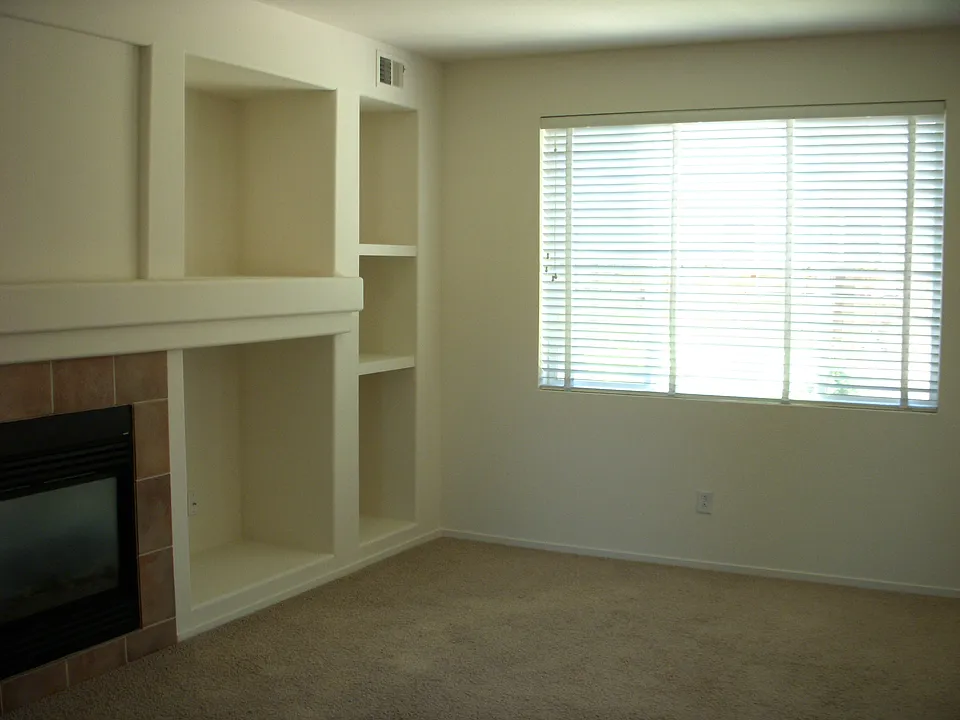 9749 Cattail Cir
