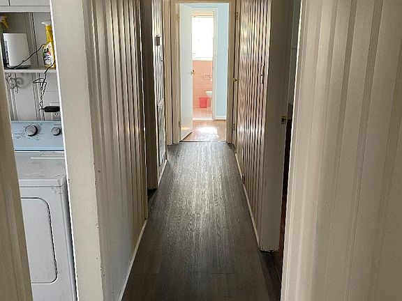 4th image of 2703 Northwood Dr