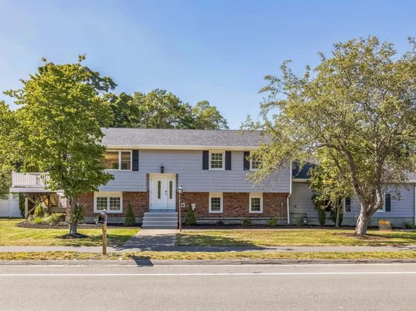 56 Glad Valley Dr, Billerica, MA 01821