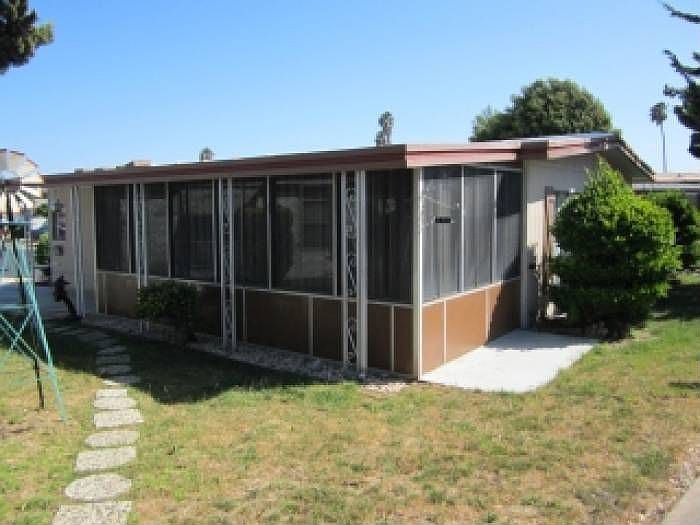 Exterior 4