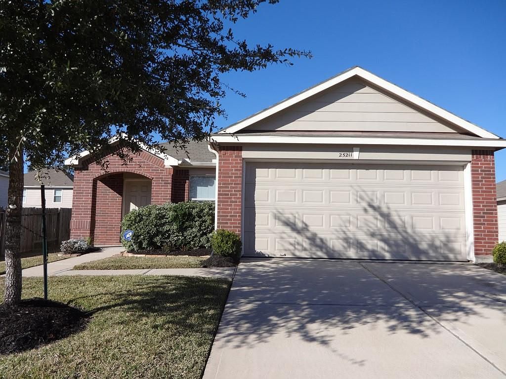 25211 Saddlebrook Ranch Dr, Tomball, TX 77375 Zillow