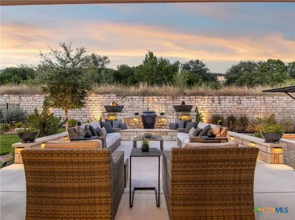 216 Sweeping Sage Ln, San Marcos, TX 78666