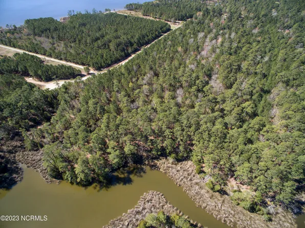 41 Federal Lane, Scranton, NC 27875