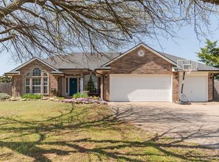 10621 Turkey Run Dr, Edmond, OK 73025