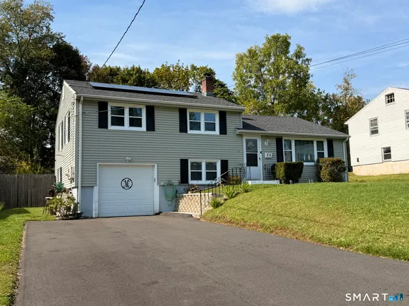 36 Blodgett Roy Drive, New Britain, CT 06053