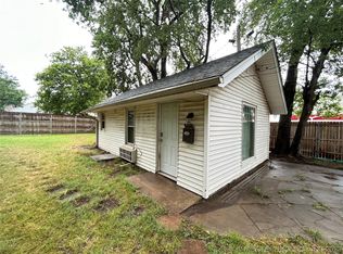 1116 S College Ave #1/2, Tulsa, OK 74104