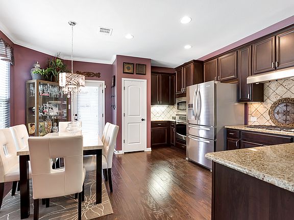 3rd image of 9401 Solana Vista Loop #A