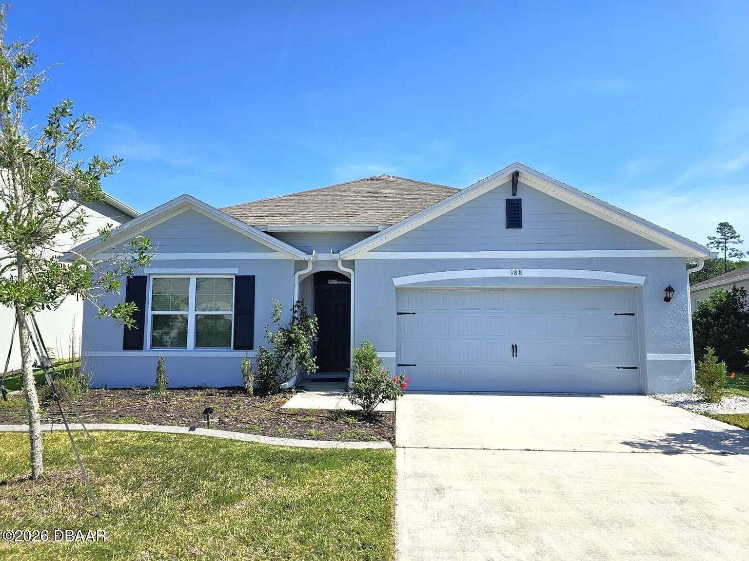 4 bed, 2.0 bath, 1846 sqft, $2,500 — Photo 2