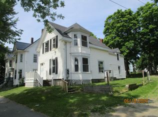 38 Pier St, Bangor, ME 04401